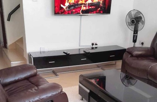 Kisumu House | Sofitel Executive 4 bedrooms Apartment in kisumu milimani