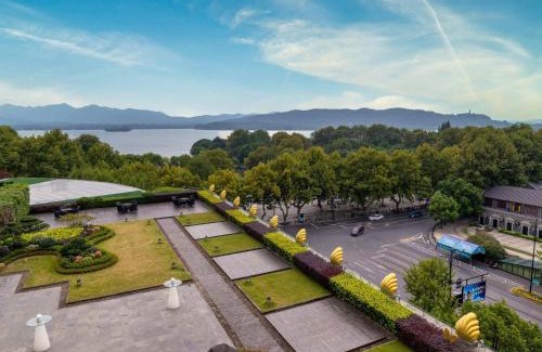 Shangcheng Hotel | Sofitel Hangzhou Westlake - Few steps to West Lake, with panoramic lake view terrace
