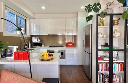 Camberwell House | Soft Modern Glamour in the Heart of Camberwell