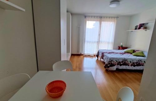 Vimercate Apartment | Soggiorno ai Portici