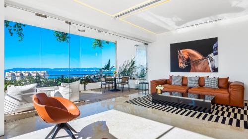 Alta Vista Apartment | SOHO PV - 608 2 BR Condo Luxury View