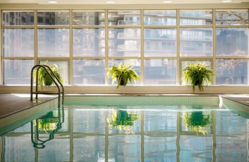Wellington Place Hotel | SoHo Residences Toronto