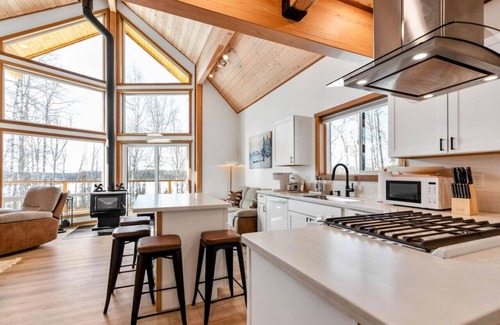 Willow Cabin | Sojourn Cabin~Recreational Haven