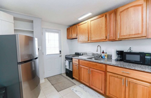 Willoughby Spit Apartment | Sojourn | Ocean Hideaway | 2 Bedroom