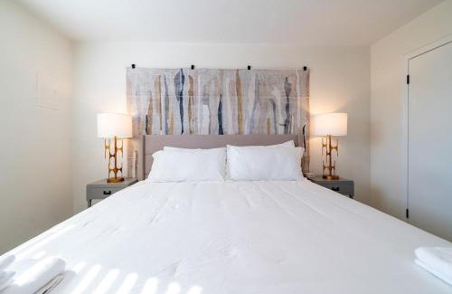 East Ocean View Apartment | Sojourn's Harborage Seagull Suite