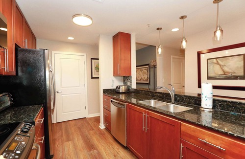 Sandbridge Apartment | Sojourn Sea Views with Balcony & Fireplace Sleeps 7