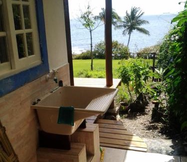 Praia de Taubate House | Sol-lua Bangalo com uso exclusivo da piscina