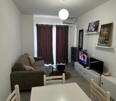 Shengjin Apartment | Sol & Sea Apartments 2