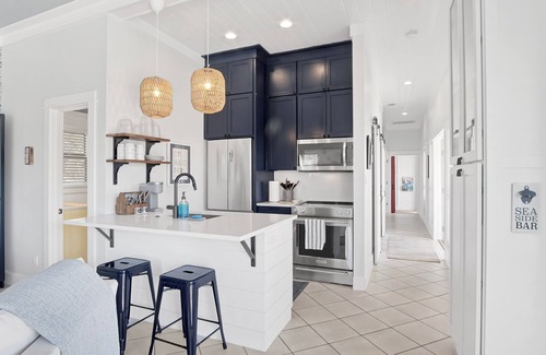 Seagrove Beach House | SOL- Steps to the Beach- 4 Bikes