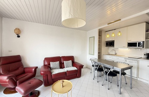 Le Couchant Apartment | Sol-y-Days Soleil du Couchant Apt 2 rooms with Parking
