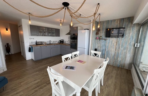 Le Couchant Apartment | Sol-y-Days Ulysse Plage, Apartment with sea view terrace