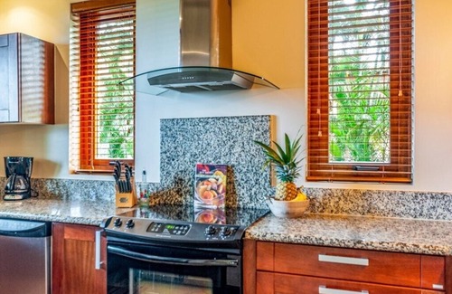 Playa Hermosa Condo | Sol y Mar 1C - Bottom floor Directly Beachfront!