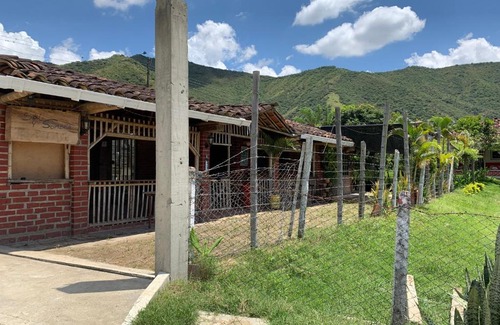 Roldanillo Apartment | Sol y Sombra