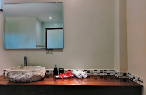 Big Creek Bed & Breakfast | Sol y Sombra