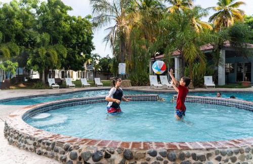 Canas Hotel | Solace by the Sea