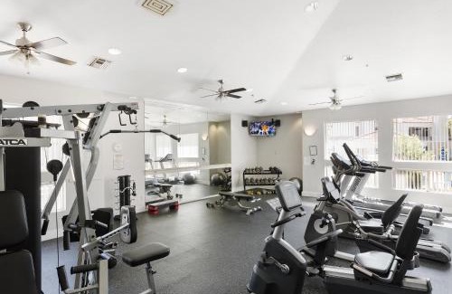 Central Scottsdale House | Solace -Mins to WM TPC- Community Pool & Gym