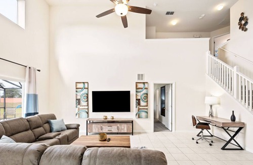 Westridge House | Solana Escape - Walk to the Clubhouse!
