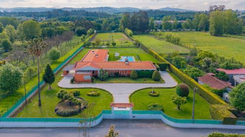 Portela House | Solar de Prado River Front