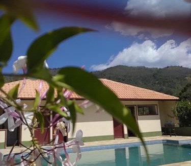 Sao Bento do Sapucai House | Solar dos Canários