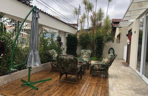 Canasvieiras House | Solar dos Cataventos: Linda Casa com Piscina e Jacuzi