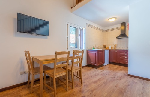 Ribeira Brava Apartment | Solar dos Reis, studio for holidays with breakfast