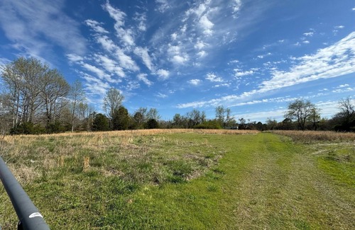 Russellville RV Rental | Solar Eclipse Campsites 17/20 availablen