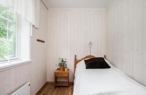 Aneby Apartment | Solar Lake Cottage