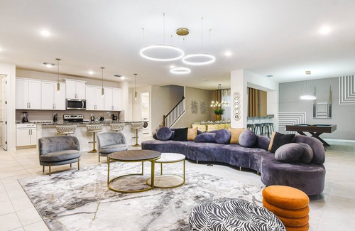 Historic Downtown Kissimmee House | Solara Resort Gem - Pool, Game Room, Near Disney