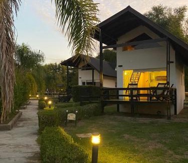 Partido de Tigre Cabin | Solares de la Bahía