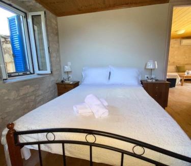 Katokhorion Apartment | Soldatos Stone House