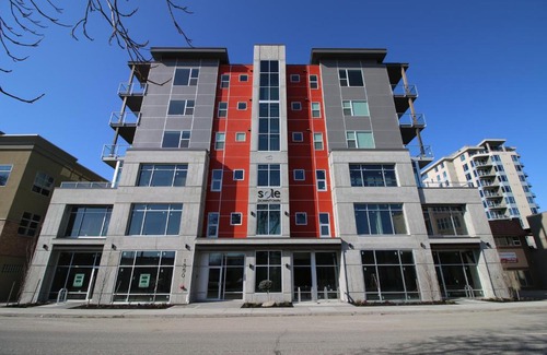 Kelowna Central Business District Apartment | Sole Downtown