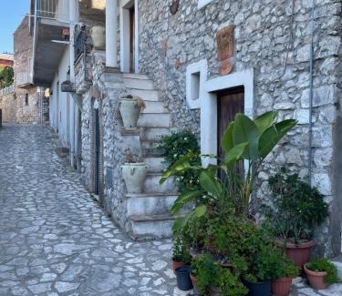 Castelforte House | Sole e Luna