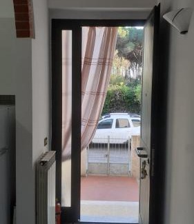 Mazzanta Apartment | Sole e Mare