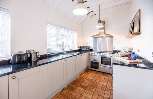 Woodbridge House | Solebay House, Tunstall