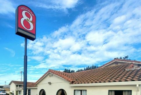 Soledad Hotel | Soledad Motel 8