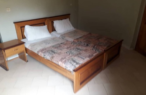 Niaga House | Soleil D' Espoir