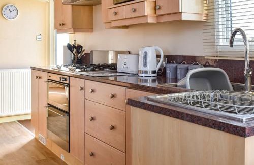 Cowes House | Solent Village 13-Uk44072