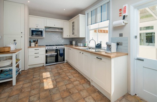 Yarmouth House | Solenta is a luxury coastal, pet friendly 5 bedroom house situated in Yarmouth.
