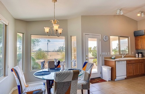 Springfield Lakes House | Solera Chandler Golf Community Retreat