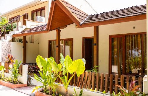 Hangnaameedhoo House | Solo Beach