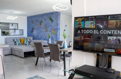 Eleanor Roosevelt Apartment | SOLO Lips 1 · Centric Place In San Juan With City Views