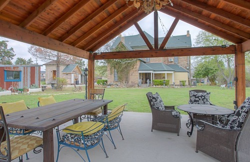 Waxahachie House | Solon Estate - Historic Stone House circa 1894