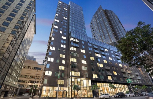 Downtown San Francisco Apartment | SoMa 1 BR w/Office by Anyplace - 10764