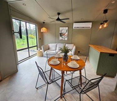 D'Aguilar Apartment | Soma & Soil - Tranquil Escape