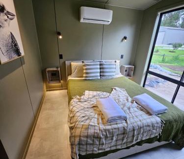 D'Aguilar Apartment | Soma & Soil - Tranquil Escape