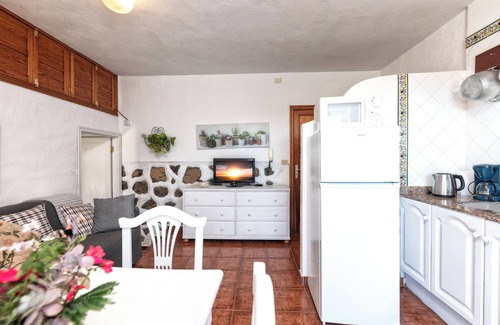 El Paso Cottage | Sombrero de Pico B, El Paso, with shared pool