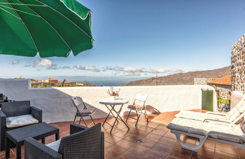 El Paso Cottage | Sombrero de Pico B, El Paso, with shared pool