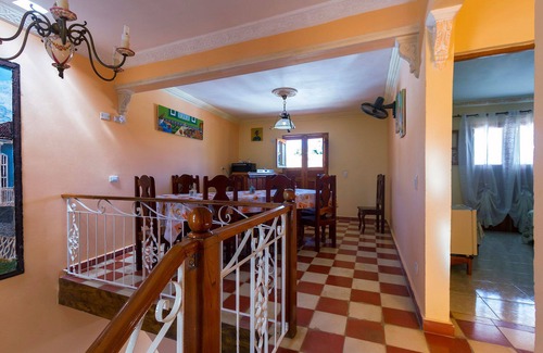 Trinidad House | Sombrilla ft Hostal Groning - Adults Only