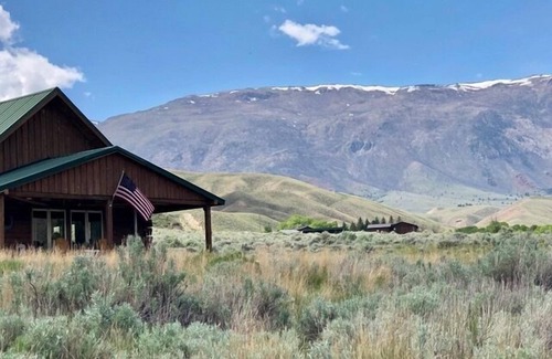 Clark Cabin | Someday Ranch- 5 acres on Line Creek!