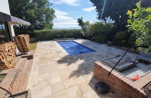 Atlantis House | Somerset Breeze